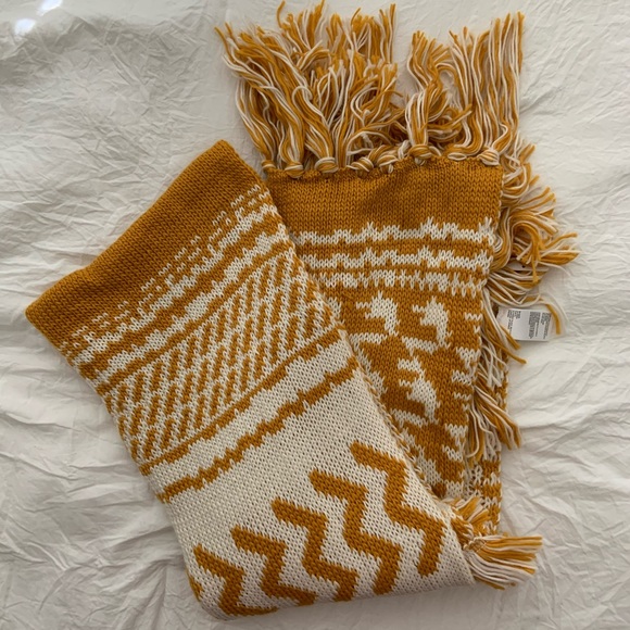 Free People Accessories - Free People Blanket Scarf